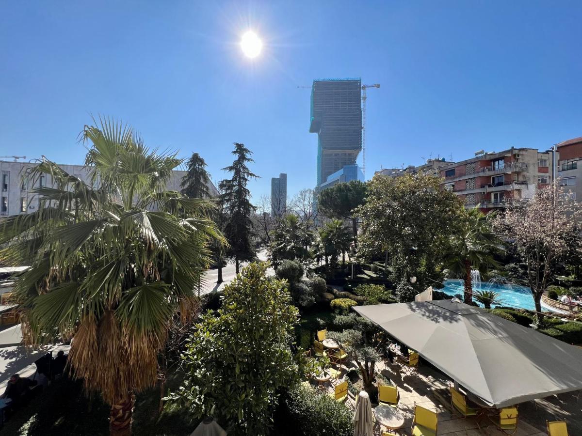 Apartment In Skanderbeg Square - Tirana Center 1 Exterior foto
